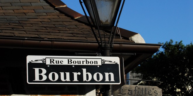 New Orleans Gastromic Tour Part 2 of 3 : Beignets, Oysters and Dive Burger Bars