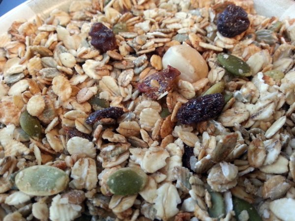 Seven Sundays Ginger Pear Macadamia Muesli