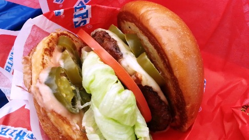 OC Fair GrantBurger Ghost Chile Burger