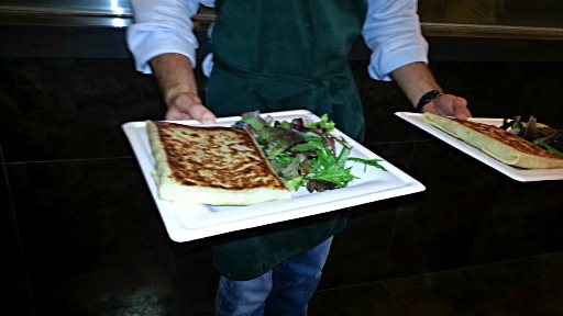 Crispa Crepes Best Crepes of Orange County 01 presenting