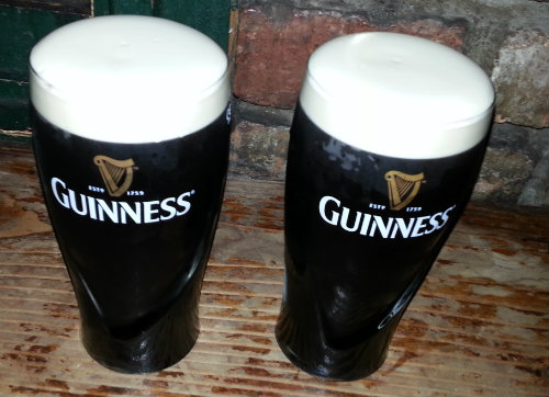 Guinness Pour 1