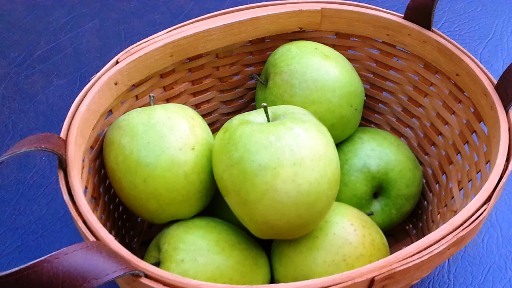 Baked Green Dragon Apples 01