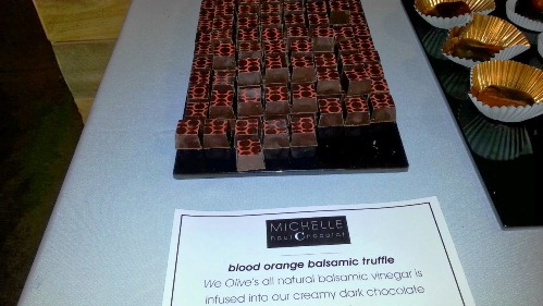 Michelle Haut Chocolate 05