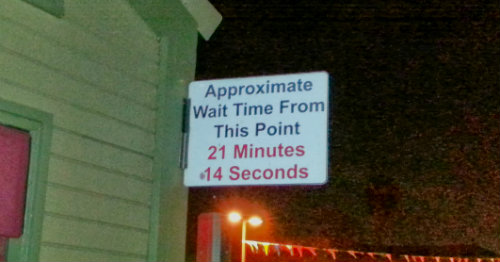 Phil's BBQ line time