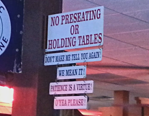 Phil’s BBQ no pre-seating Phil’s BBQ no pre seating - Don't even try it.