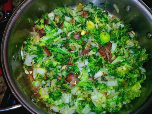 Irish Potato Soup with Kale and Bacon - Cook potatoes until you can smash them with a flat fork - Saute bacon, garlic, onion, leek and kale Irish Potato Soup with Kale and Bacon - Cook potatoes until you can smash them with a flat fork - Saute bacon, garlic, onion, leek and kale