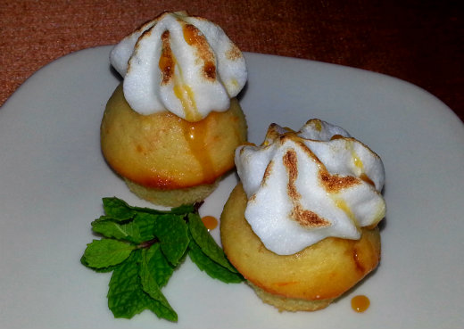  Restaurant Tangerine Cupcake with Basil Mirengue