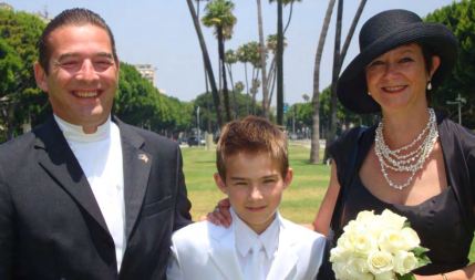 The Globe Owners  -Michael Pauwels and Marijke Adam are originally from Belgium and have brought their recipes, beer knowledge and sense of European service to The Globe.