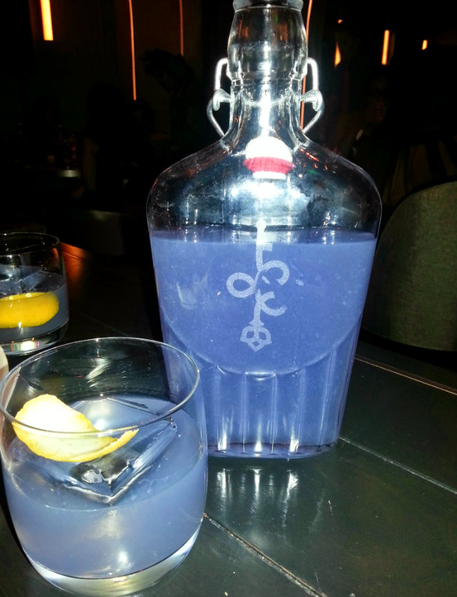 Rose Rabbit Lie Flask Format Cocktais -  The New Moon