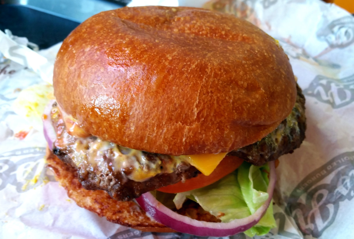 Carl's Jr All Natural Burger