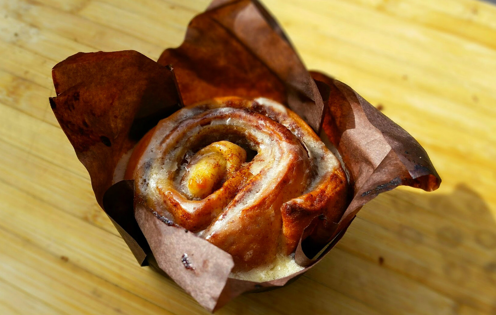 OC Donut Bar - Cinanmon Bacon Roll