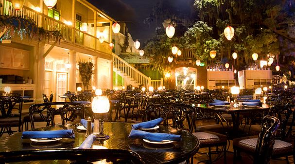 Best Disneyland Restaurants Blue Bayou Patio Dining right at the entrance of Pirates of the Caribbean