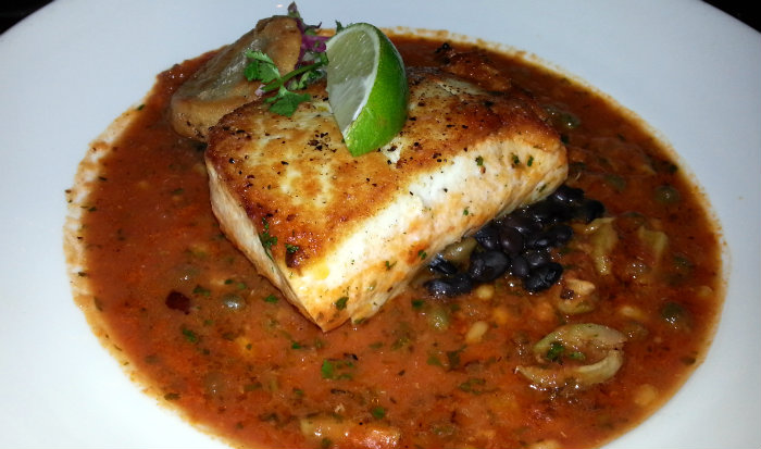 Best Disneyland Restaurants Carthay Circle Skuna Bay Salmon