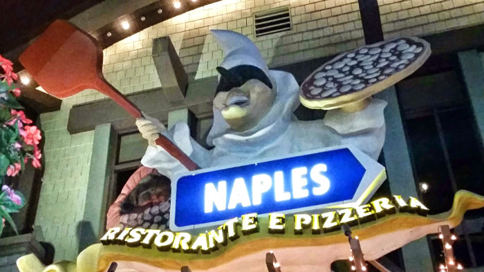 Top 10 Disneyland Restaurants for Adults - #8 Naples Restorante e Pizzeria Top 10 Disneyland Restaurants for Adults - #8 Naples Restorante e Pizzeria