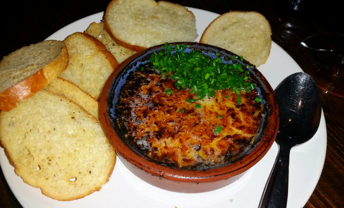 Pueblo Queso Fundido